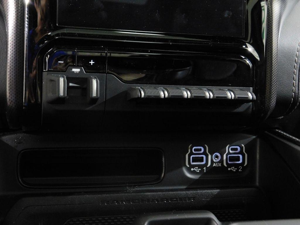 RAM 1500 Limited Crew Cab SWB 4WD 2022