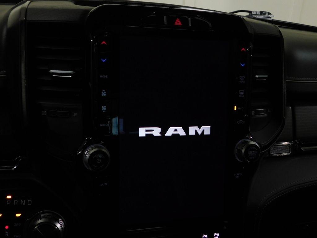 RAM 1500 Limited Crew Cab SWB 4WD 2022