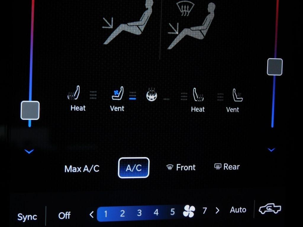 RAM 1500 Limited Crew Cab SWB 4WD 2022