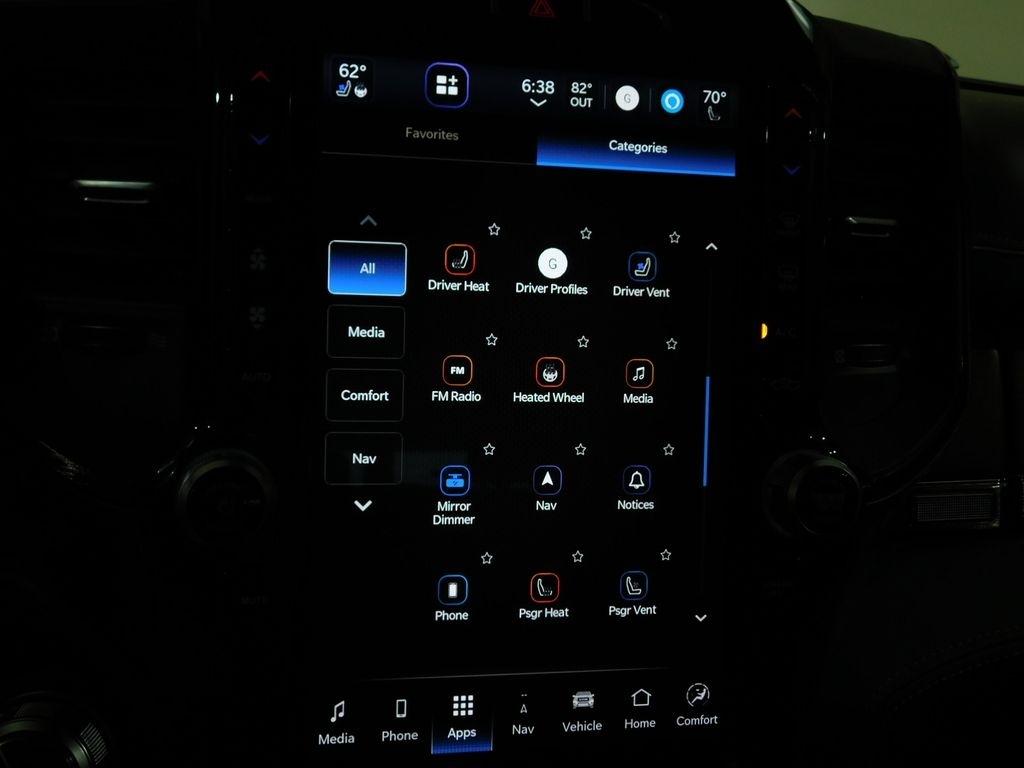 RAM 1500 Limited Crew Cab SWB 4WD 2022