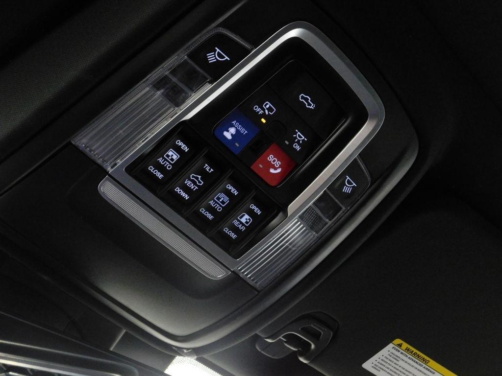 RAM 1500 Limited Crew Cab SWB 4WD 2022