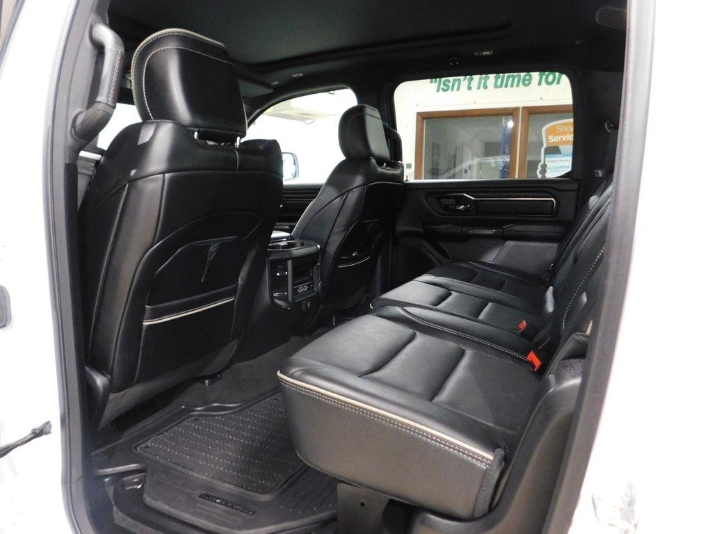 RAM 1500 Limited Crew Cab SWB 4WD 2022