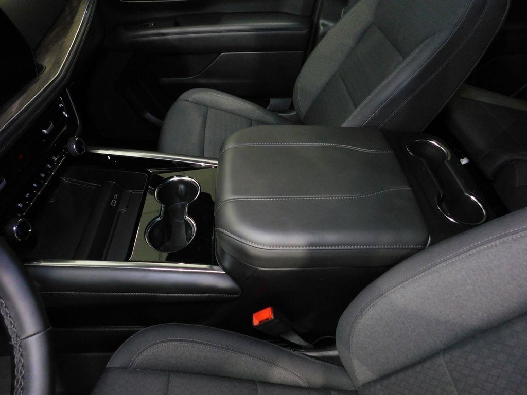 Chevrolet Tahoe LS 4WD 2025