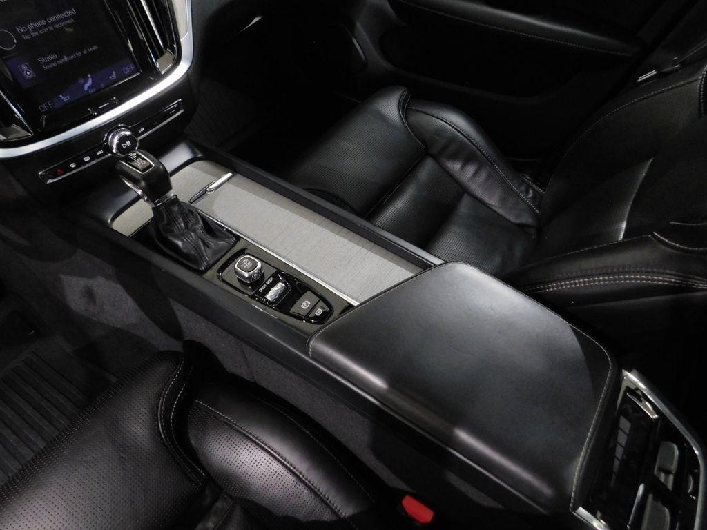 Volvo S60 T6 Inscription AWD 2021