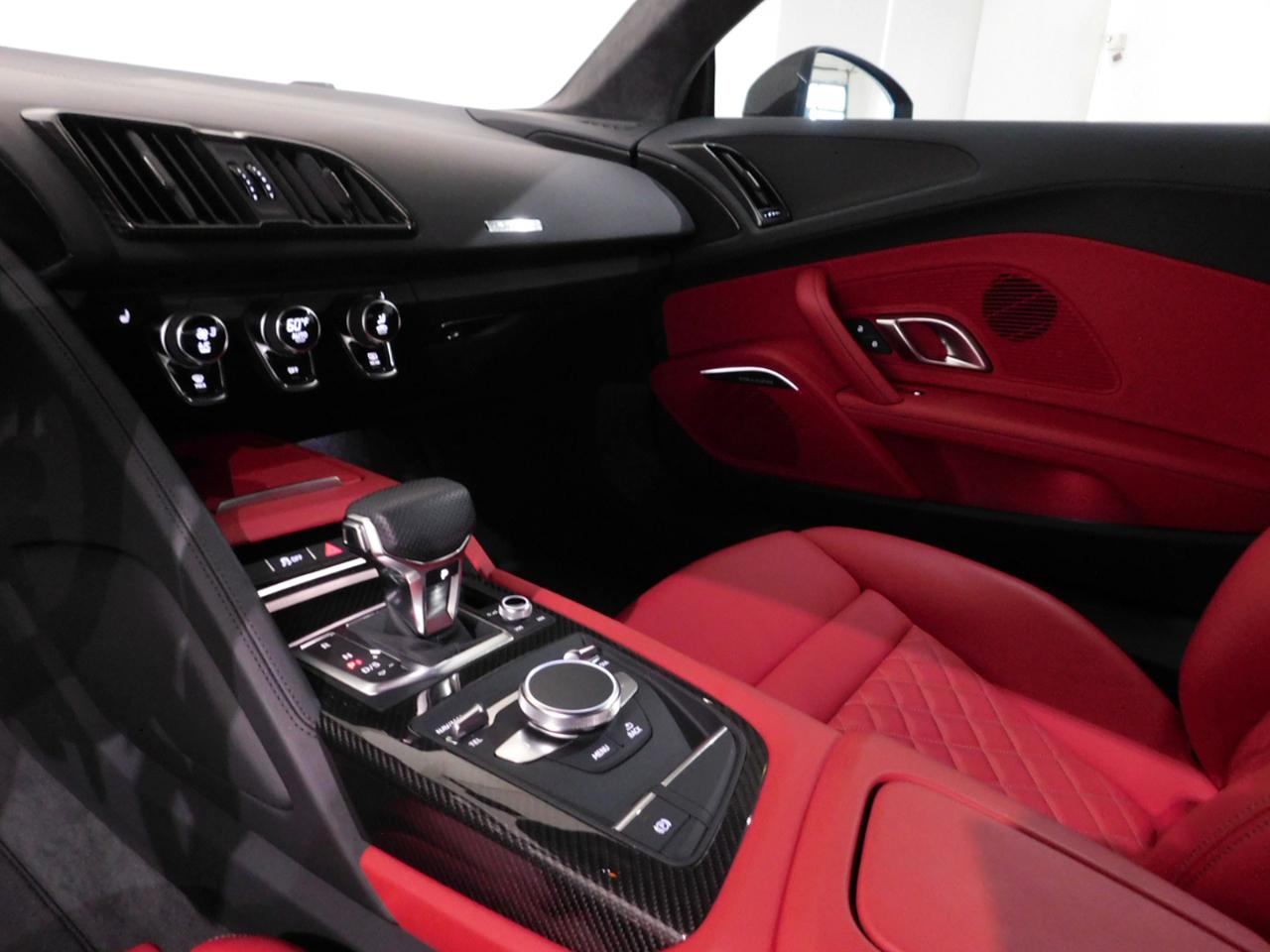 Audi R8 V10 performance quattro Coupe 2023