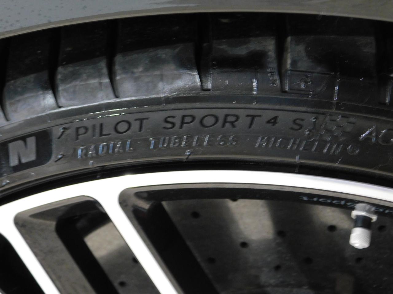 Audi R8 V10 performance quattro Coupe 2023
