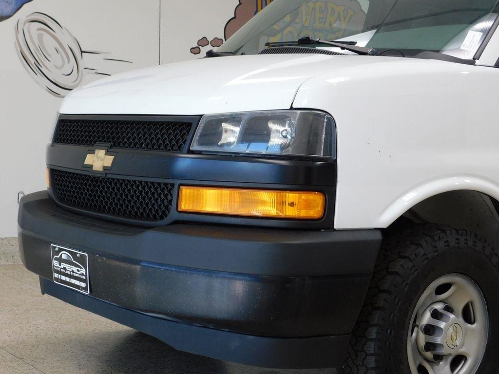 Chevrolet Express 2500 Cargo 2021