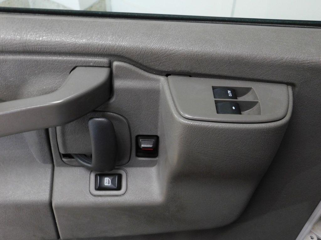 Chevrolet Express 2500 Cargo 2021