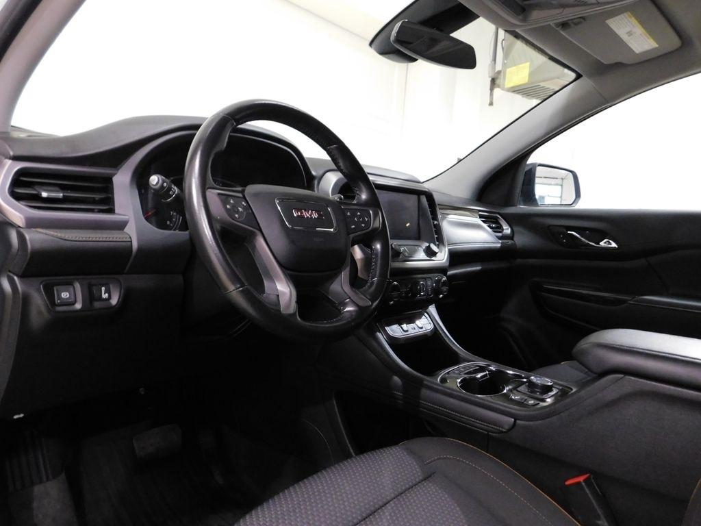 GMC Acadia SLE 2021