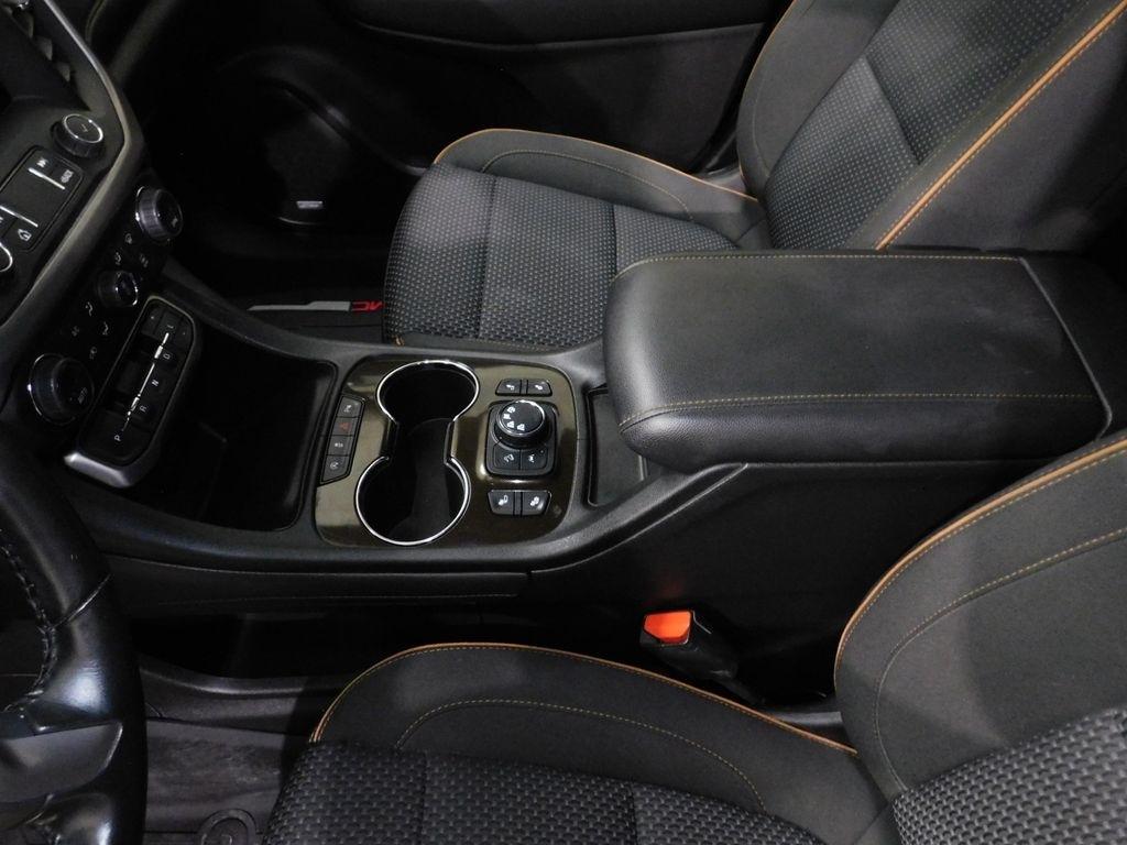 GMC Acadia SLE 2021