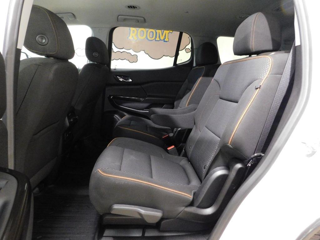 GMC Acadia SLE 2021