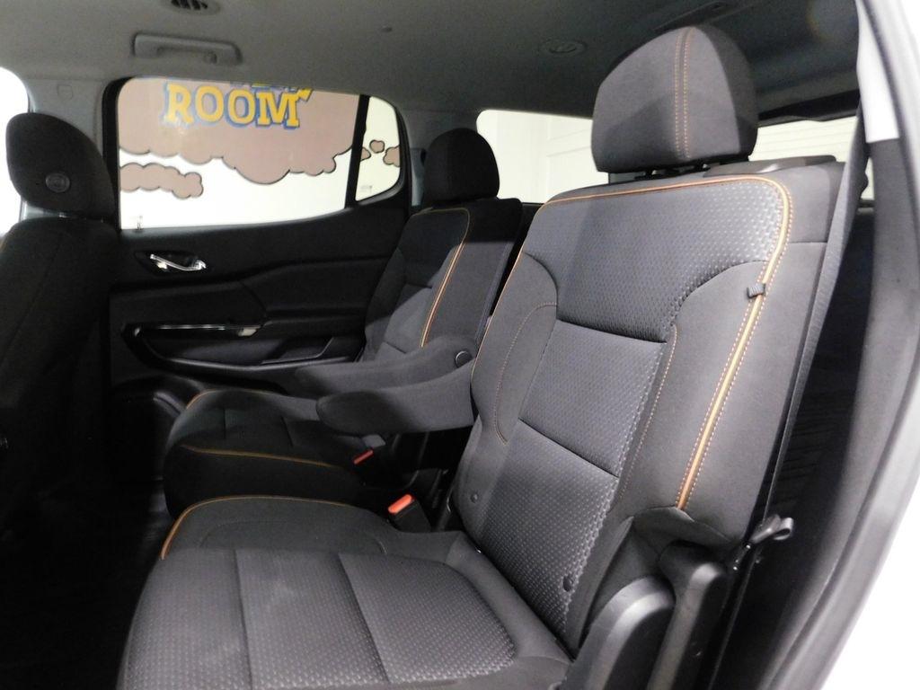 GMC Acadia SLE 2021
