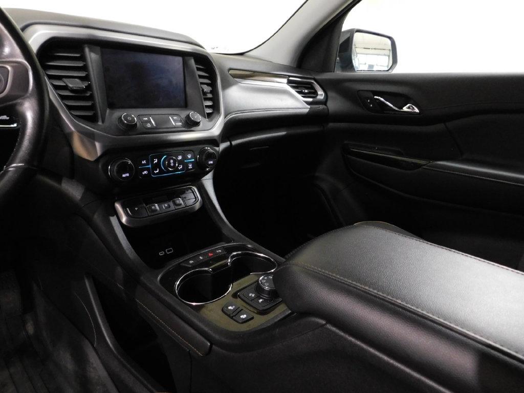 GMC Acadia SLE 2021