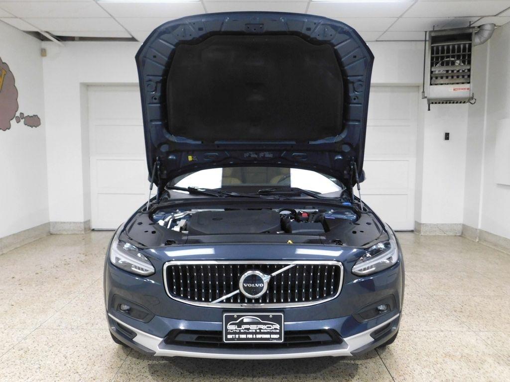 Volvo V90 Cross Country B6 Ultimate 2023