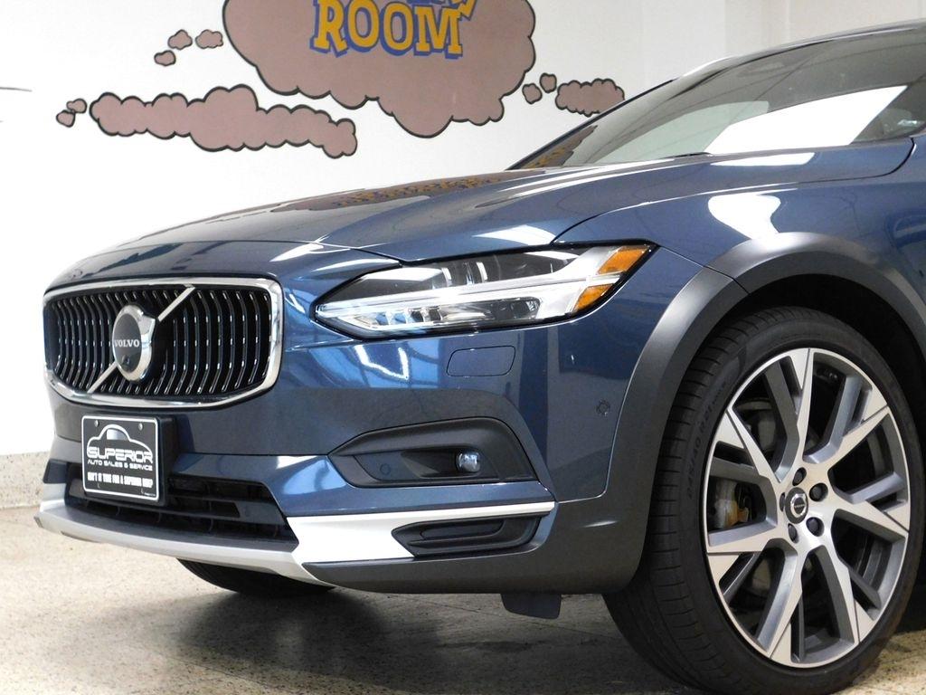 Volvo V90 Cross Country B6 Ultimate 2023