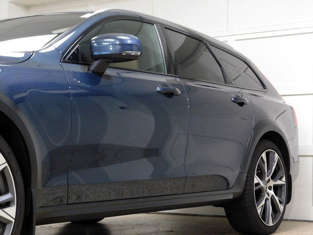 Volvo V90 Cross Country B6 Ultimate 2023