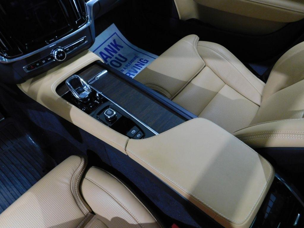 Volvo V90 Cross Country B6 Ultimate 2023