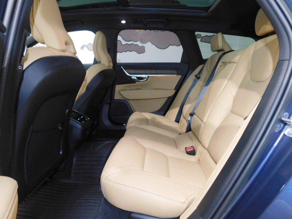 Volvo V90 Cross Country B6 Ultimate 2023