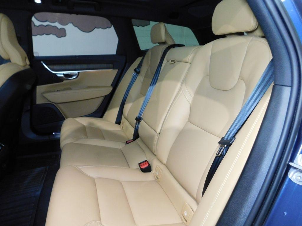 Volvo V90 Cross Country B6 Ultimate 2023
