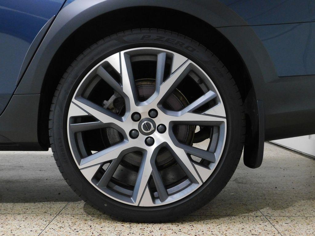 Volvo V90 Cross Country B6 Ultimate 2023