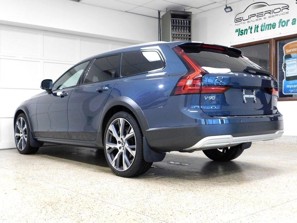 Volvo V90 Cross Country B6 Ultimate 2023