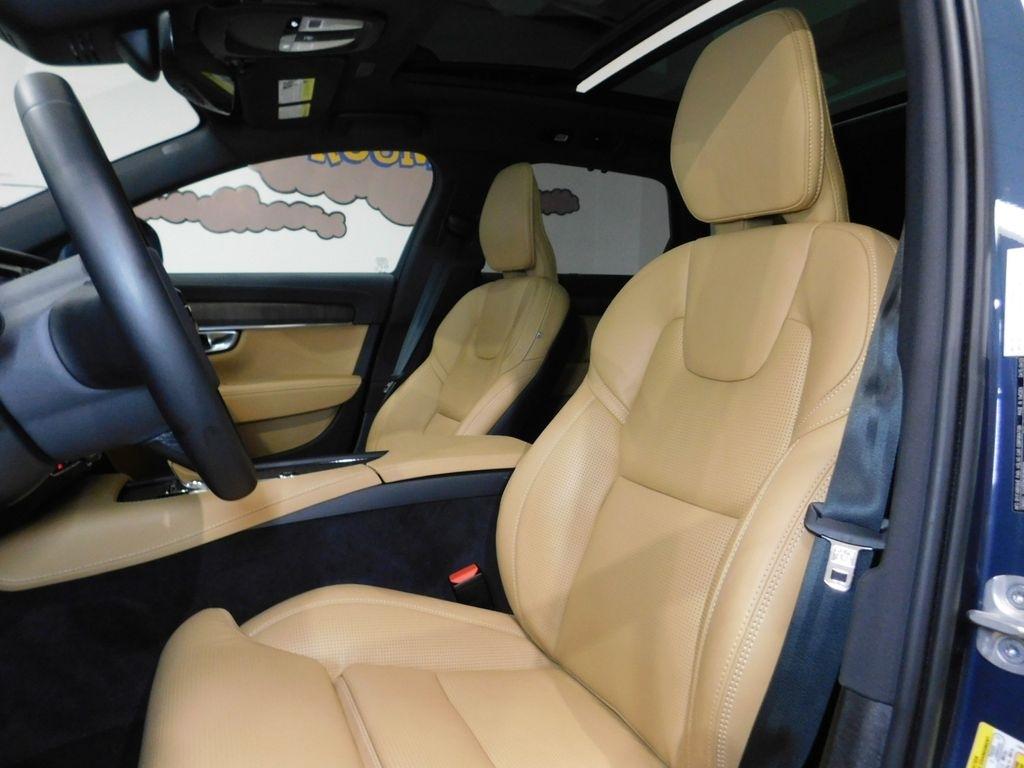 Volvo V90 Cross Country B6 Ultimate 2023