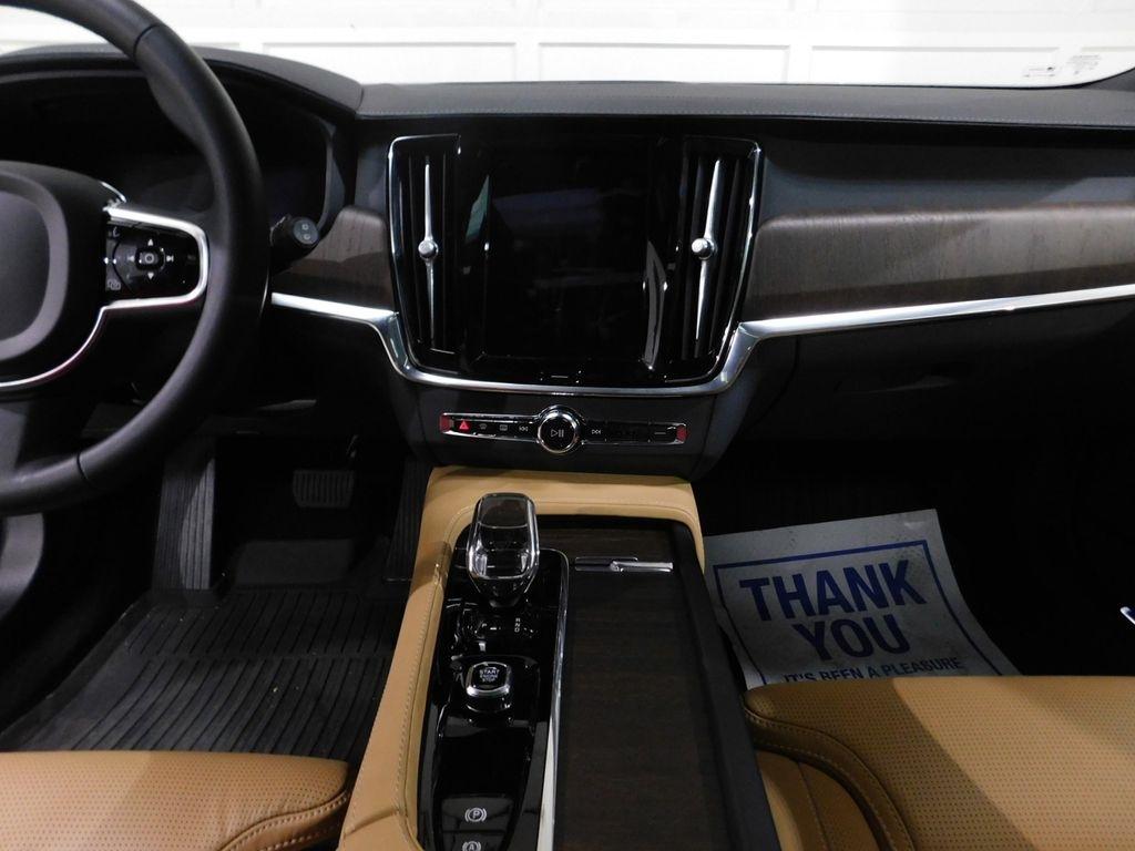 Volvo V90 Cross Country B6 Ultimate 2023