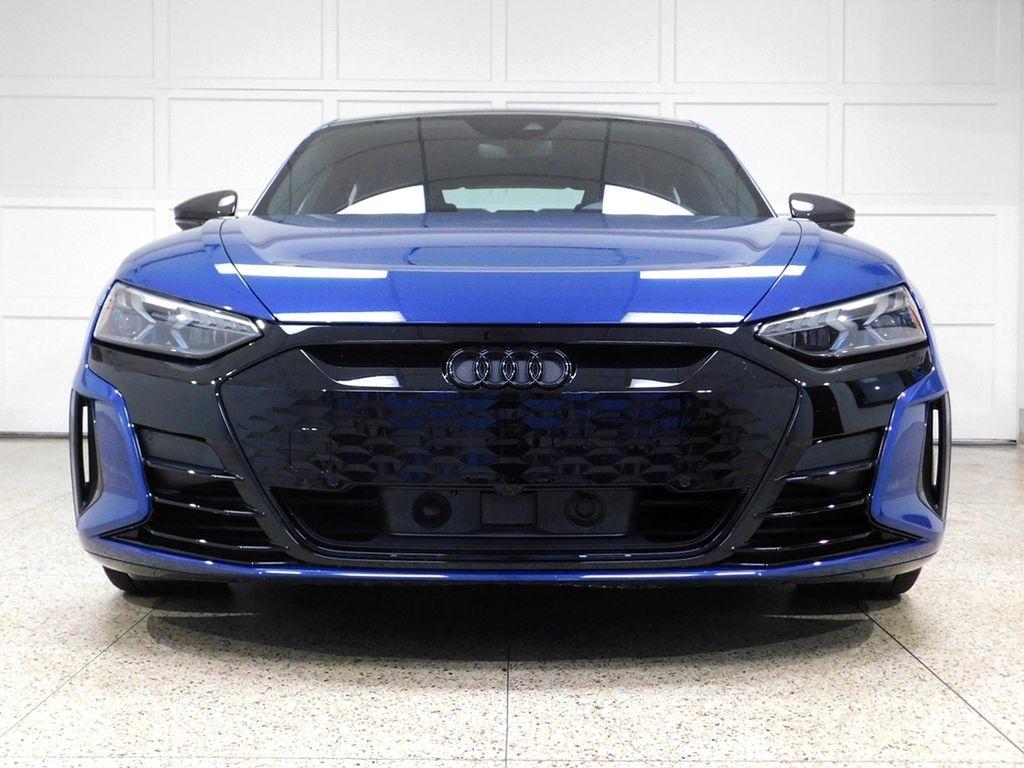Audi RS e-tron GT quattro 2022