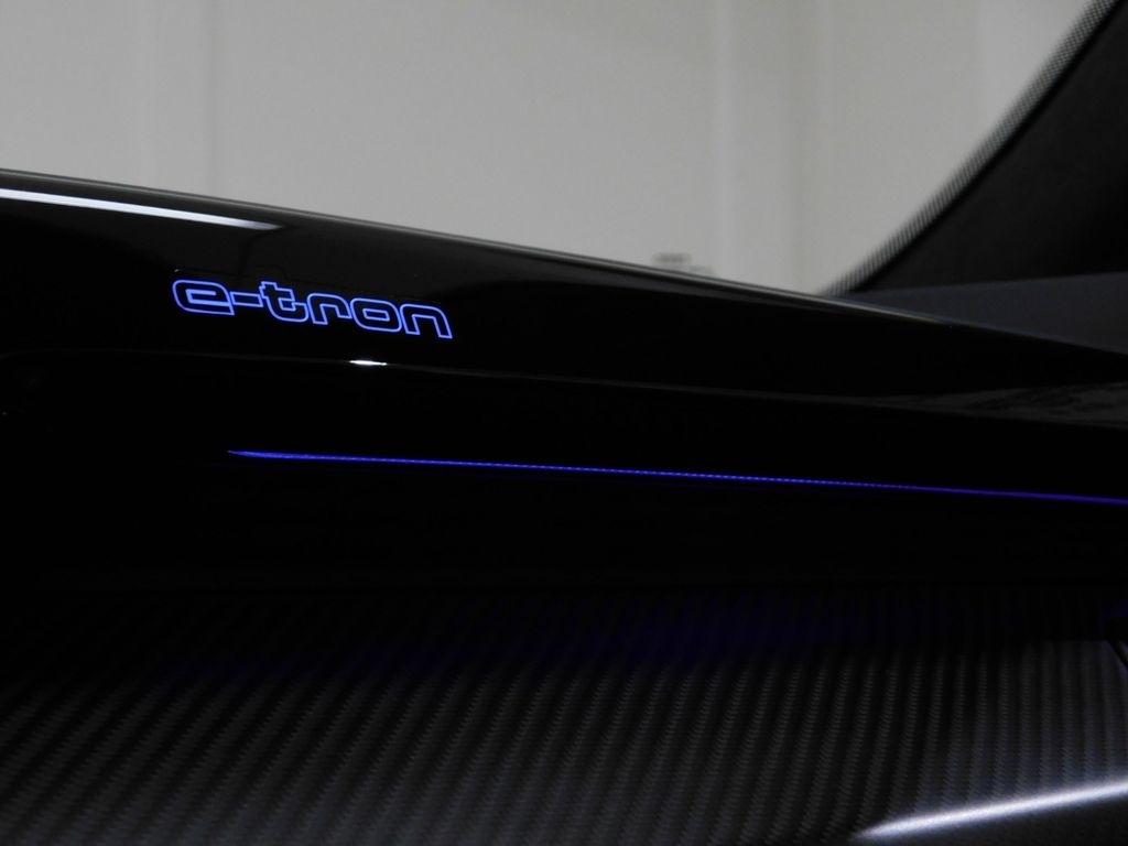 Audi RS e-tron GT quattro 2022
