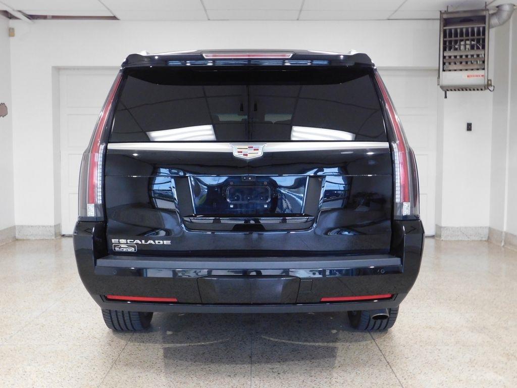 Cadillac Escalade ESV Platinum 4WD 2019