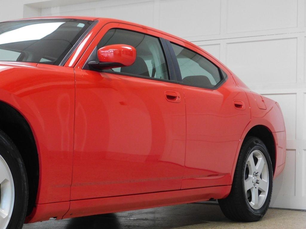 Dodge Charger 3.5L AWD 2010