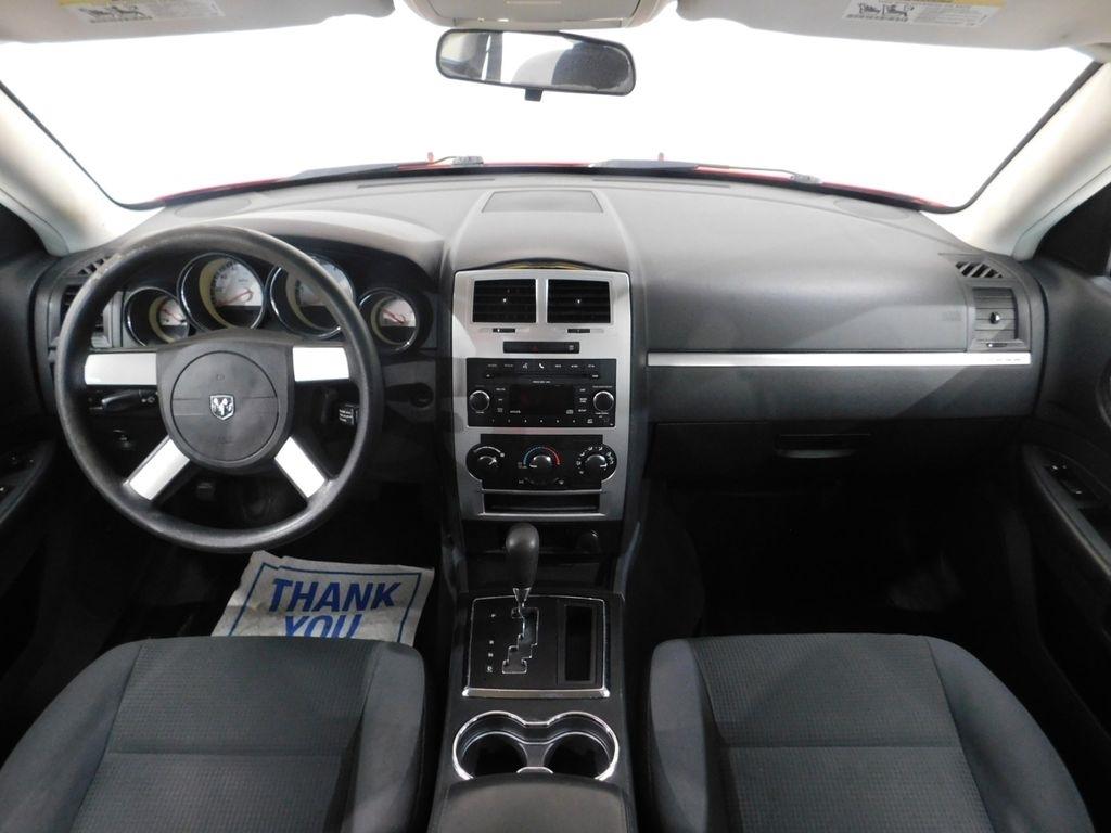 Dodge Charger 3.5L AWD 2010
