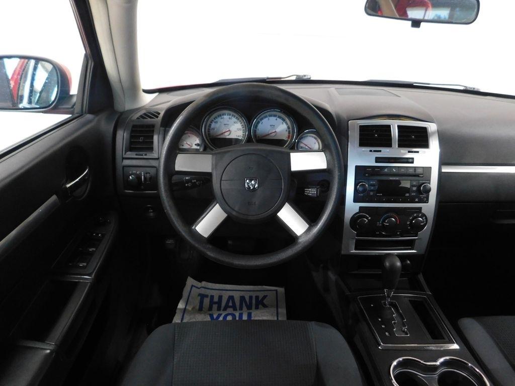 Dodge Charger 3.5L AWD 2010