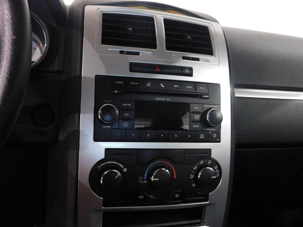 Dodge Charger 3.5L AWD 2010