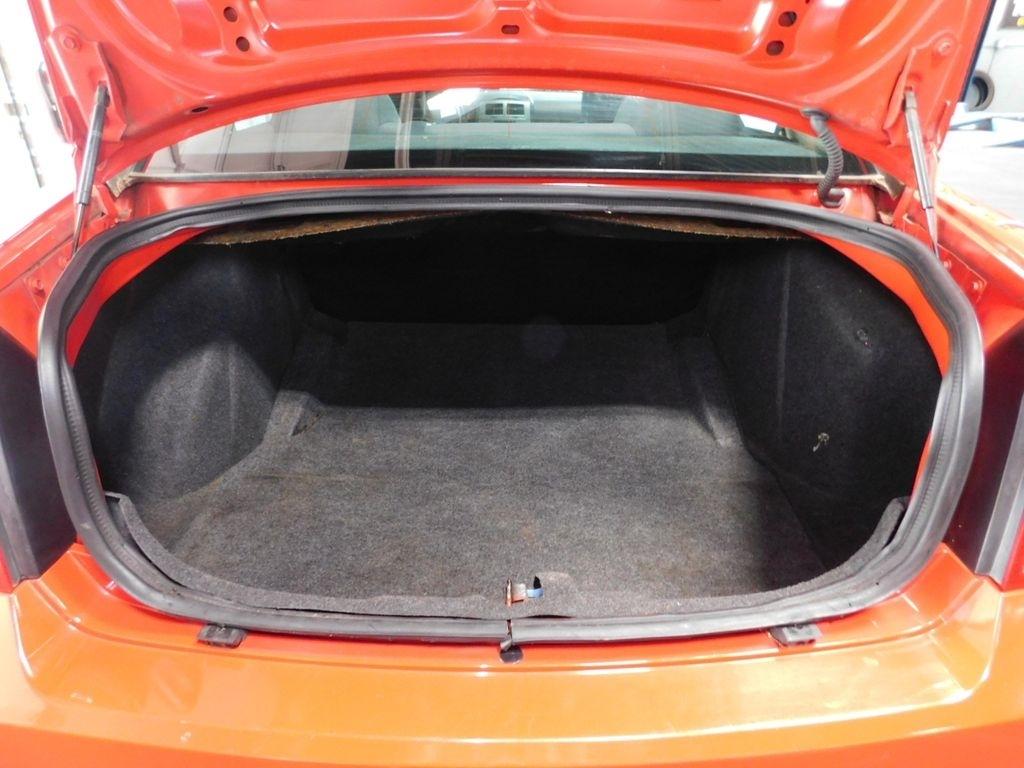Dodge Charger 3.5L AWD 2010