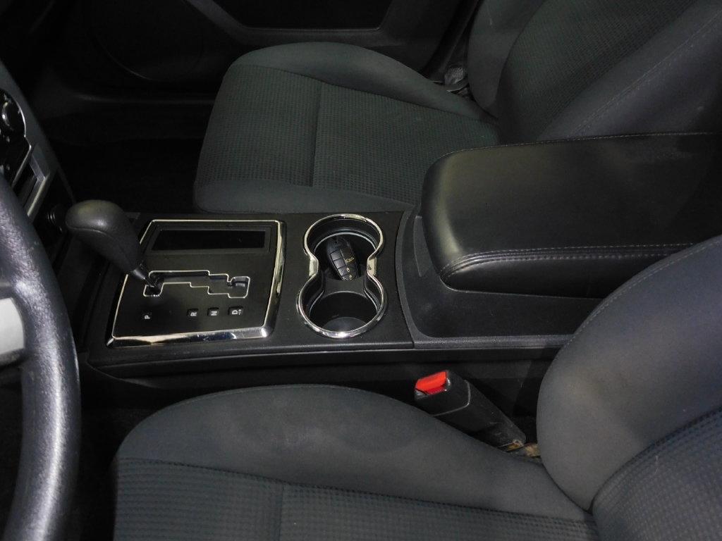 Dodge Charger 3.5L AWD 2010