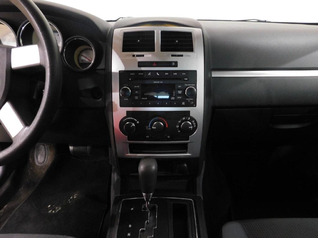 Dodge Charger 3.5L AWD 2010