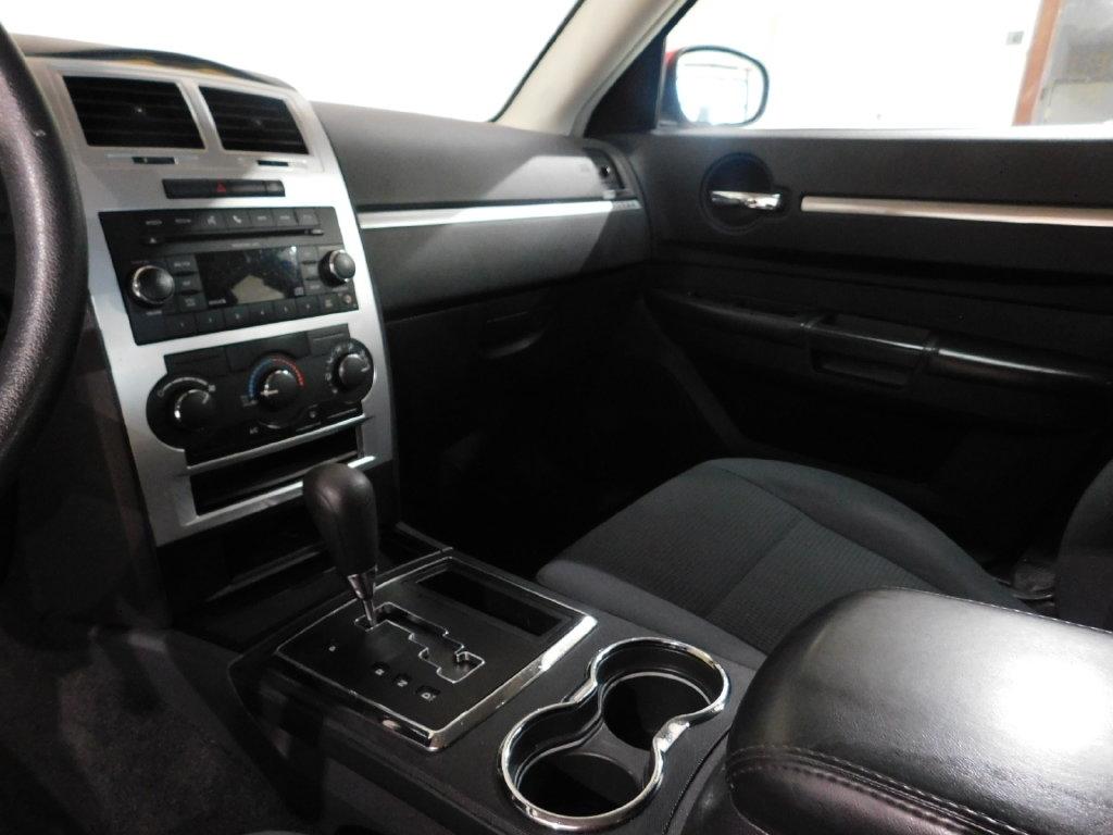 Dodge Charger 3.5L AWD 2010