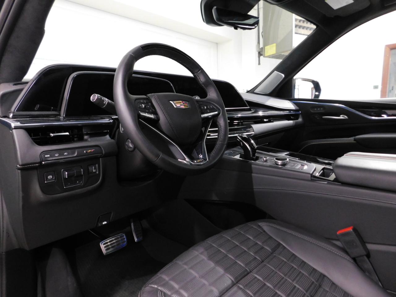 Cadillac Escalade ESV V 4WD 2024