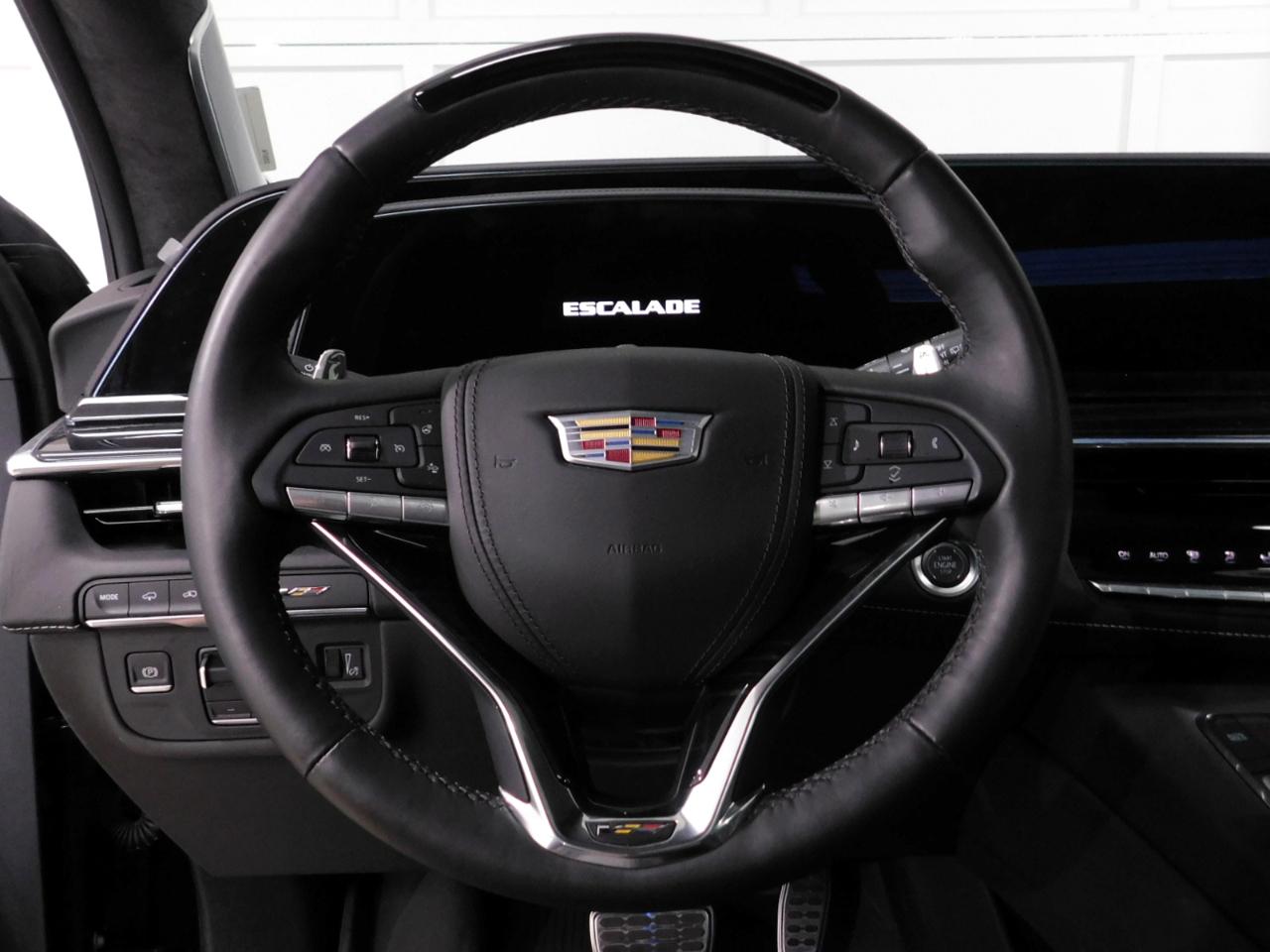 Cadillac Escalade ESV V 4WD 2024