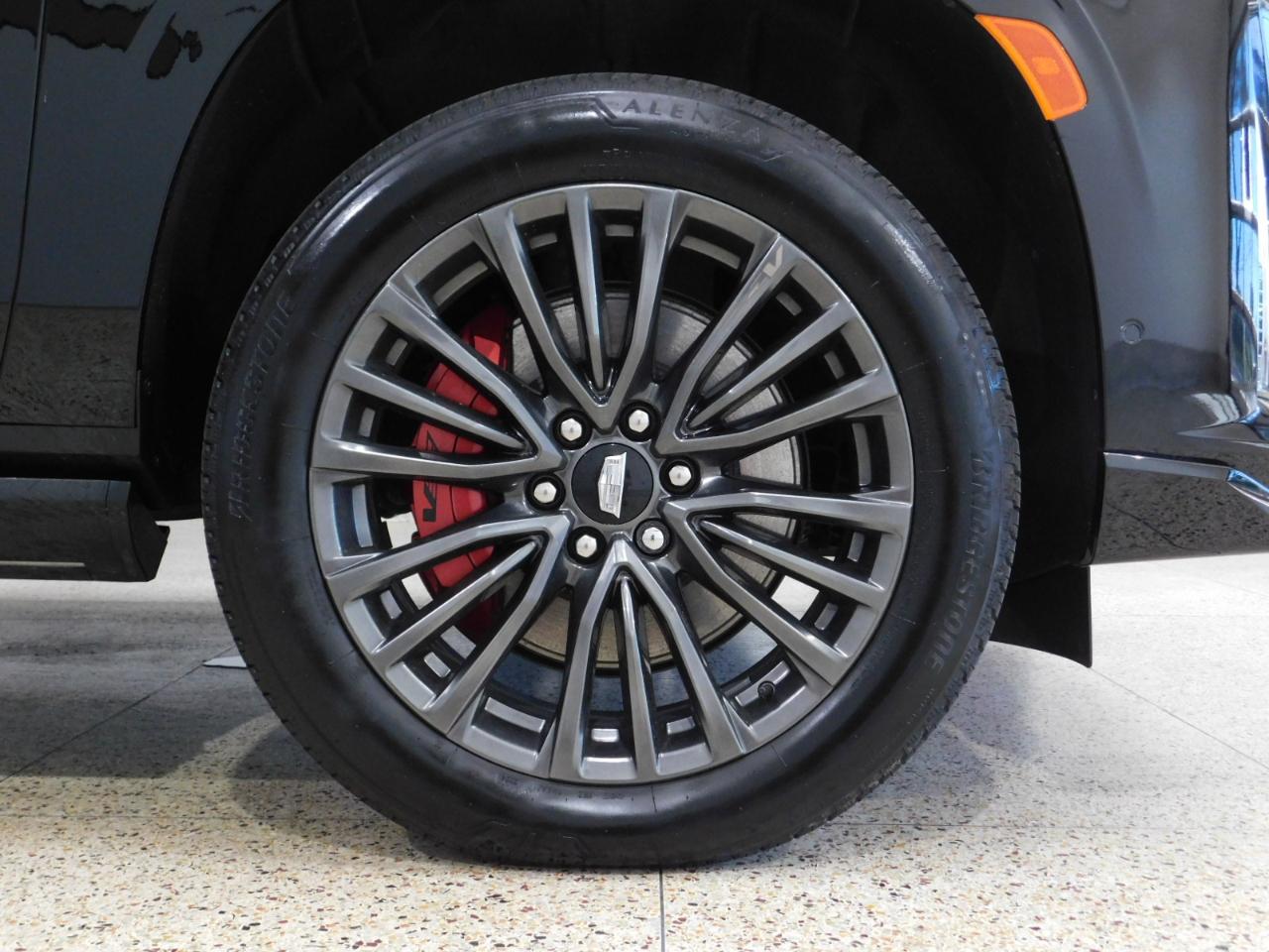 Cadillac Escalade ESV V 4WD 2024