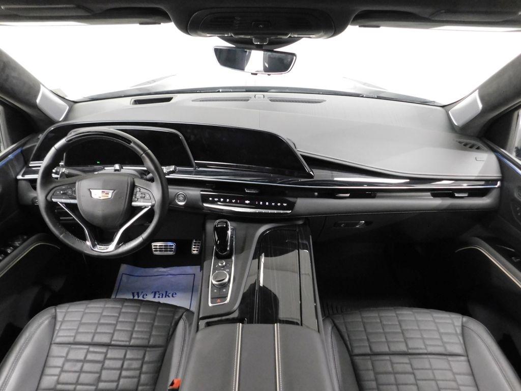 Cadillac Escalade ESV V 4WD 2024