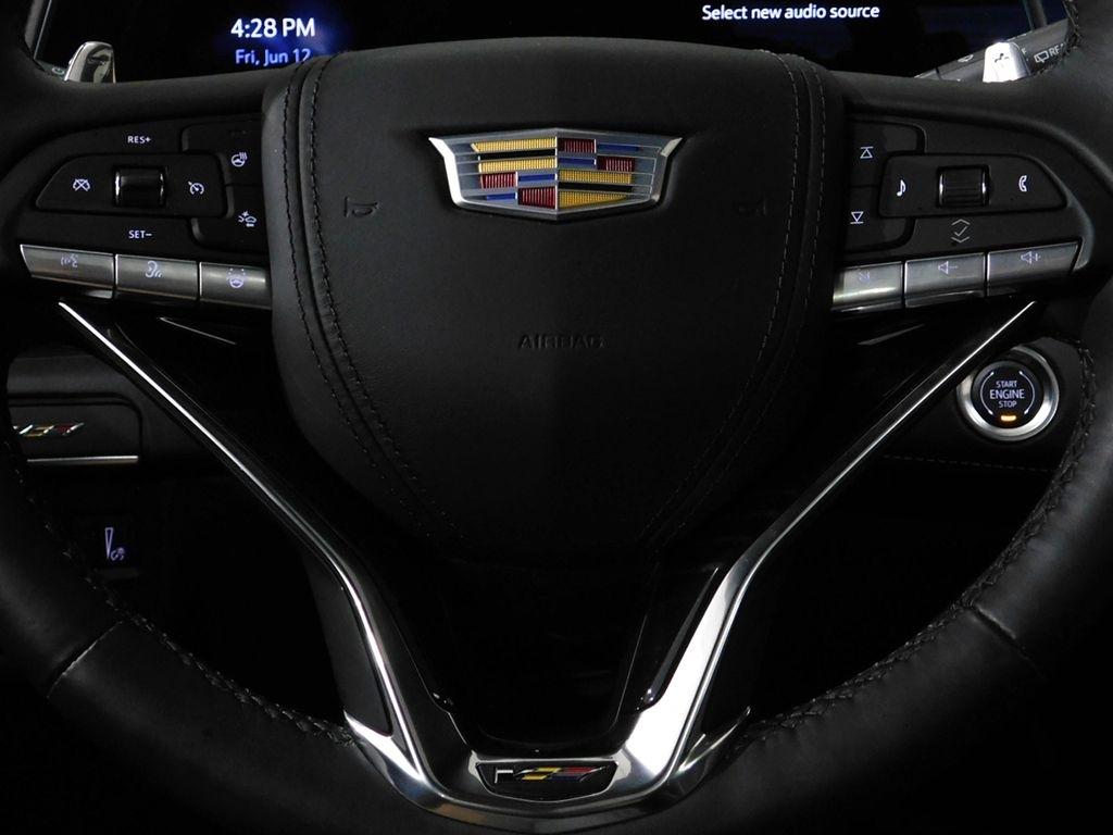 Cadillac Escalade ESV V 4WD 2024