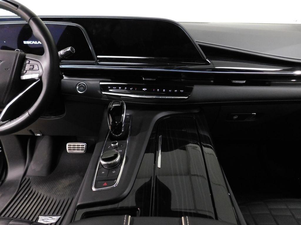 Cadillac Escalade ESV V 4WD 2024