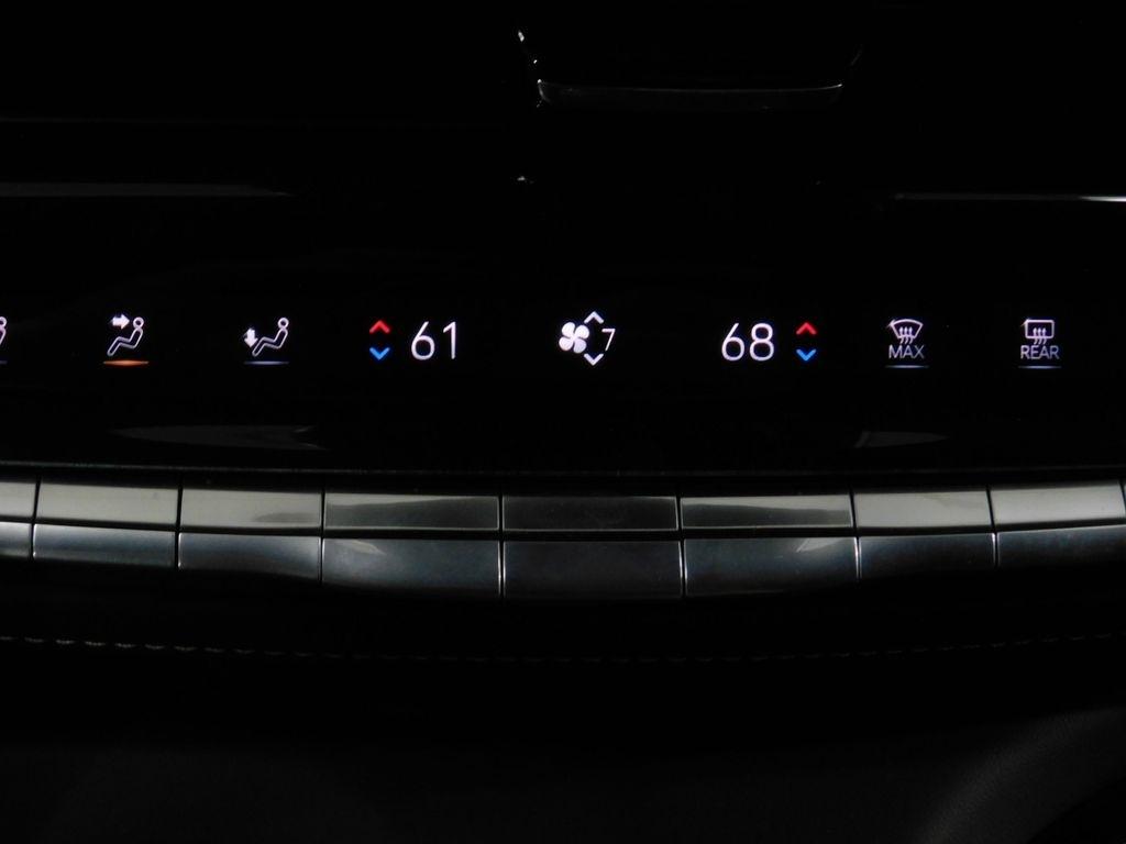 Cadillac Escalade ESV V 4WD 2024