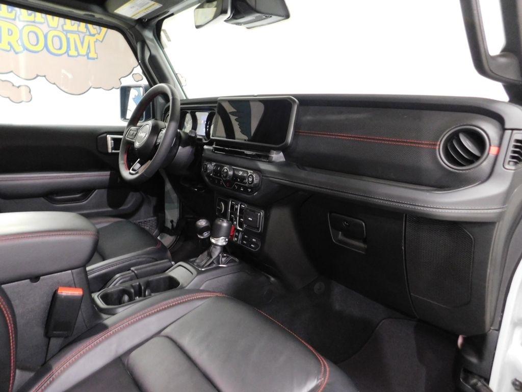 Jeep Wrangler Rubicon 2024