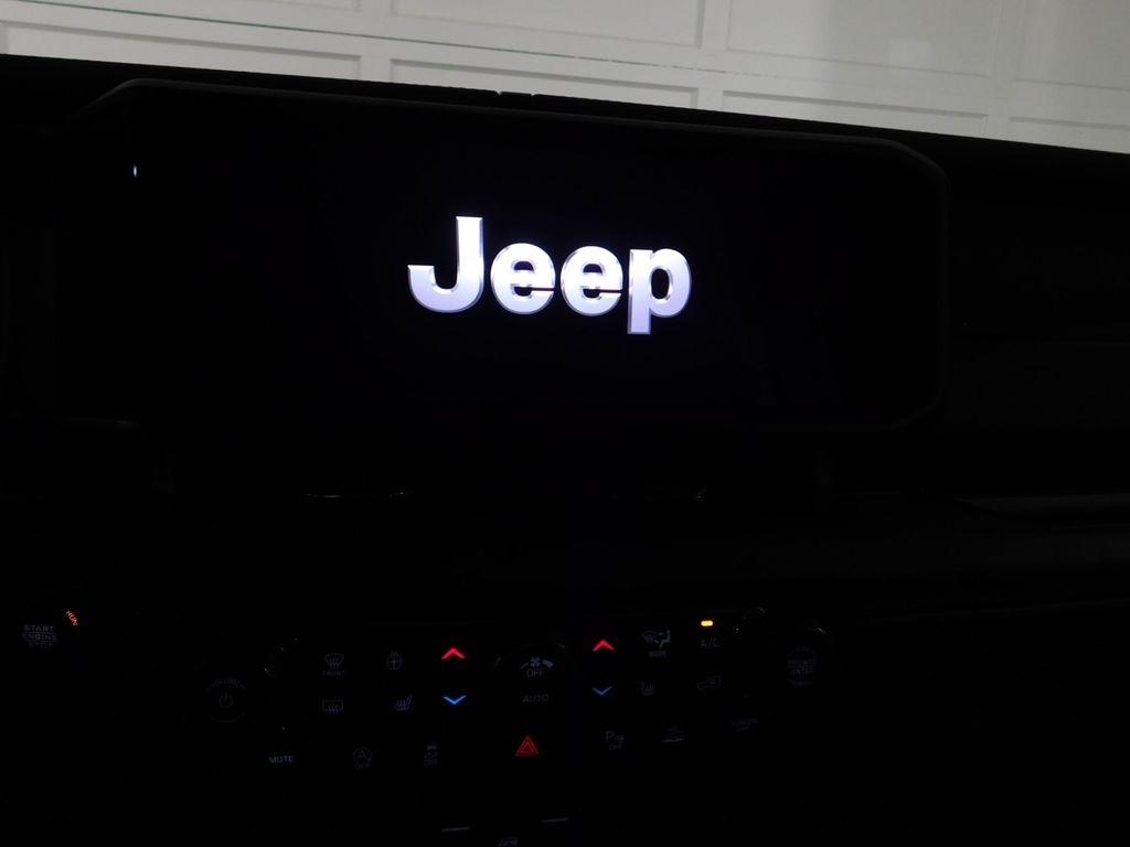 Jeep Wrangler Rubicon 2024