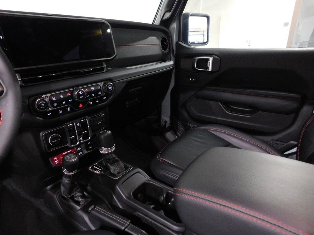 Jeep Wrangler Rubicon 2024