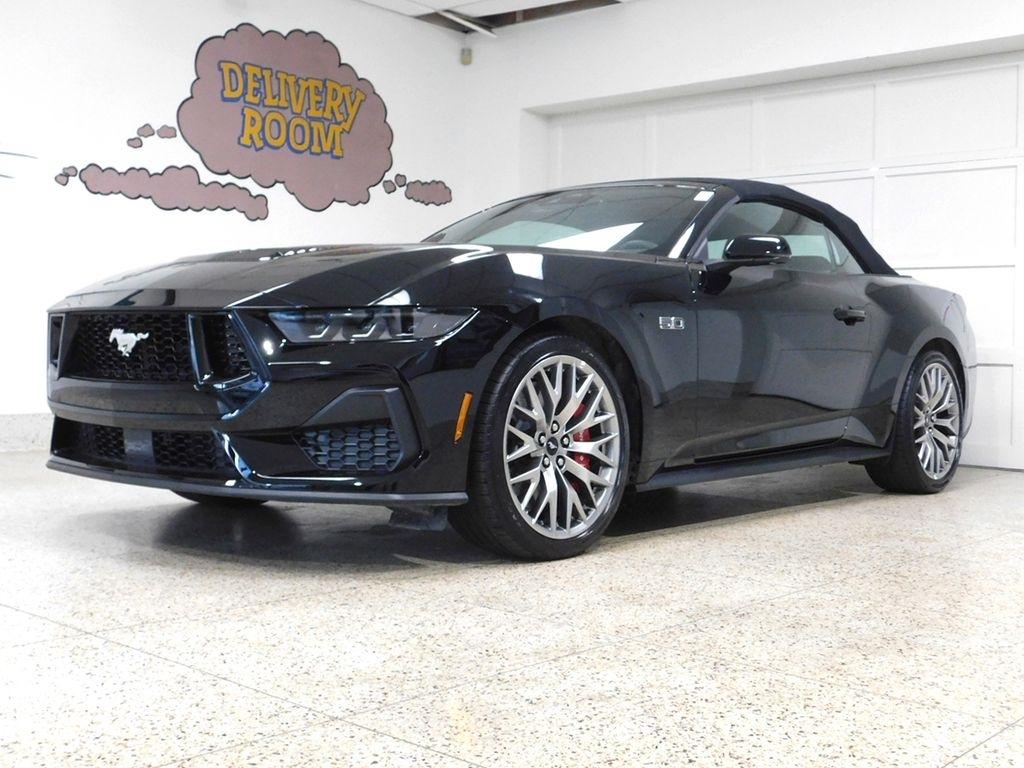 Ford Mustang GT Premium Convertible 2026