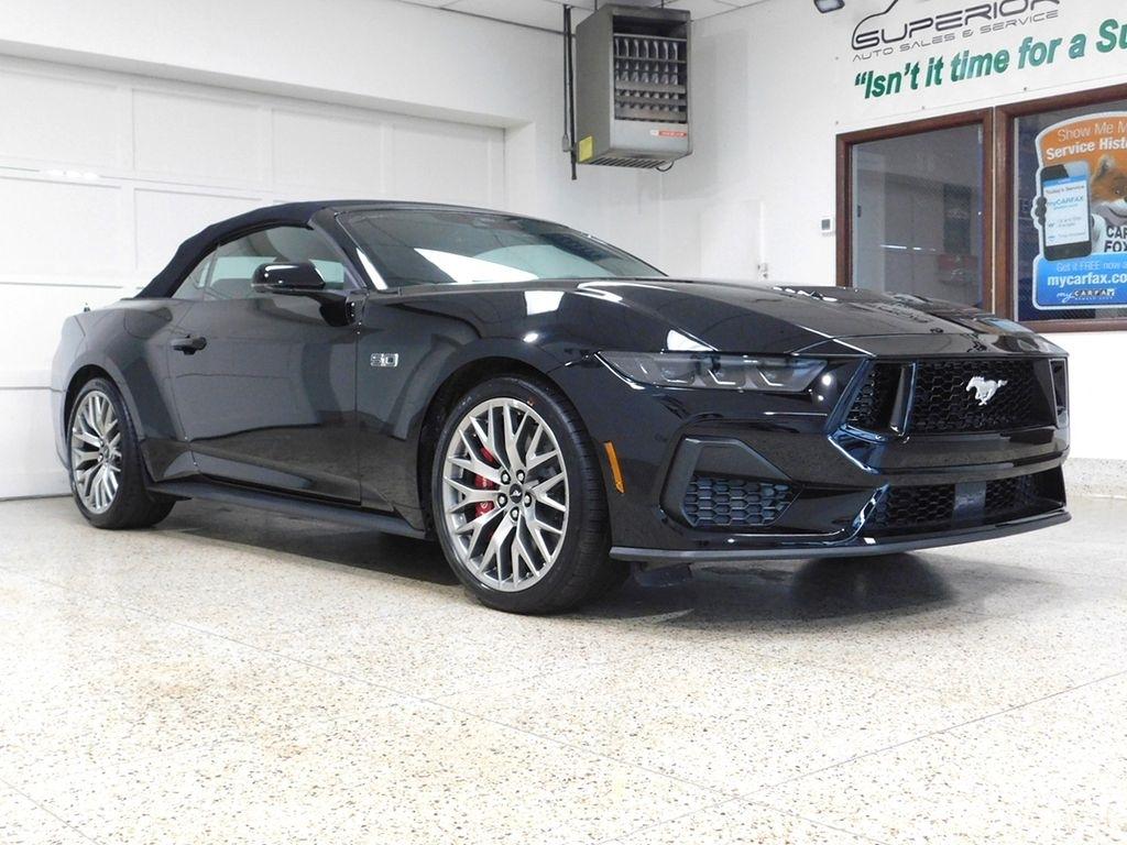 Ford Mustang GT Premium Convertible 2026